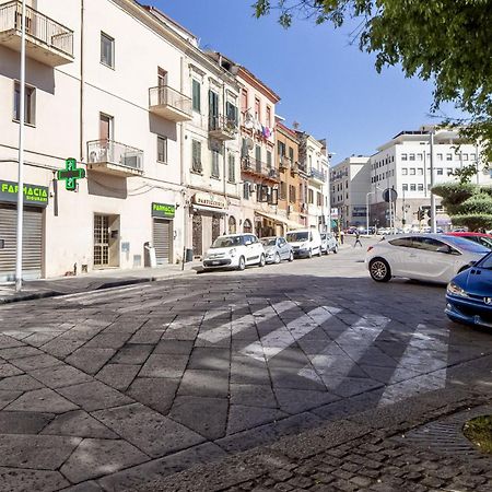 Lovely Piazza Santa Maria Apartment サッサリ エクステリア 写真
