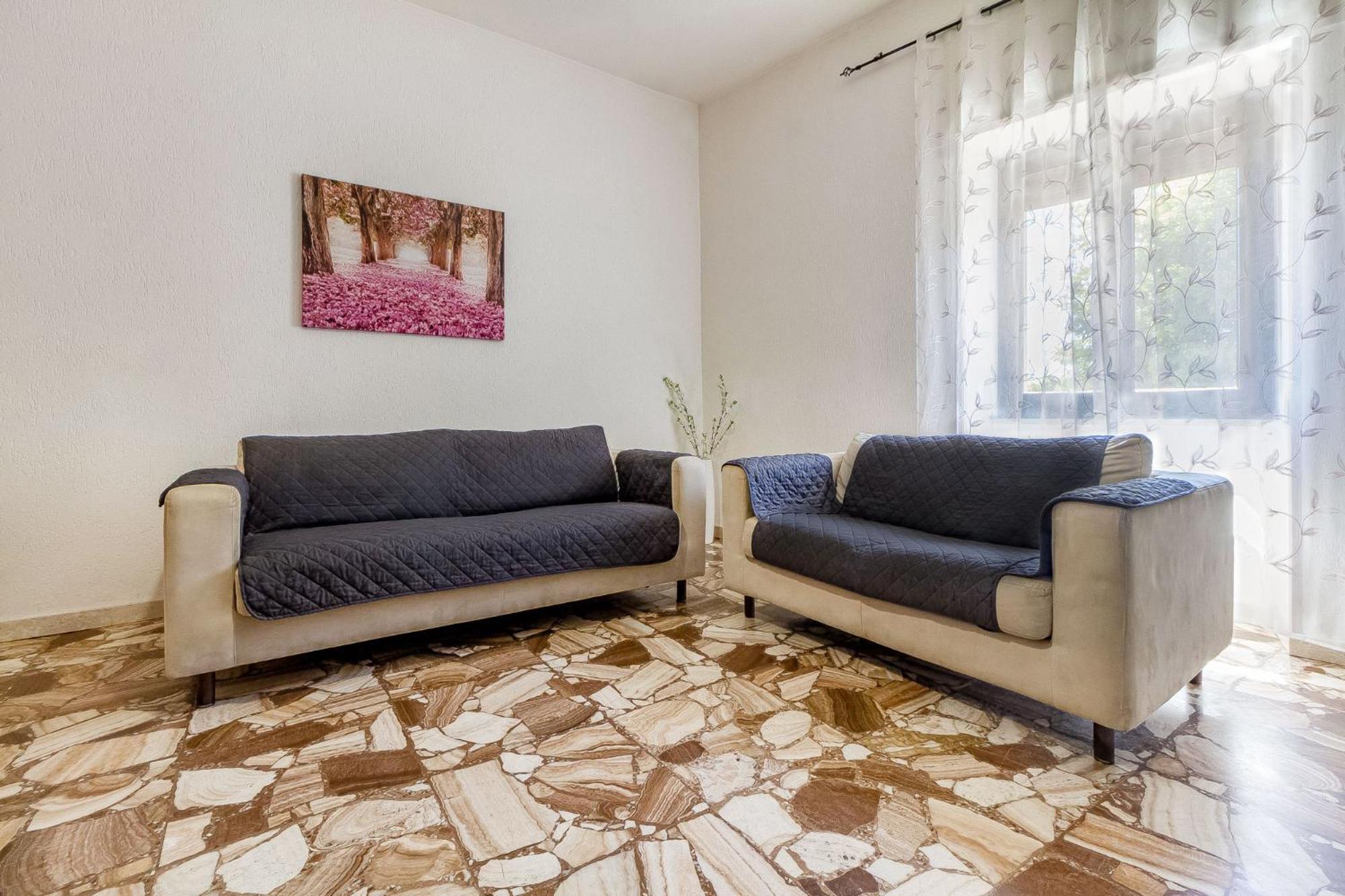 Lovely Piazza Santa Maria Apartment サッサリ エクステリア 写真